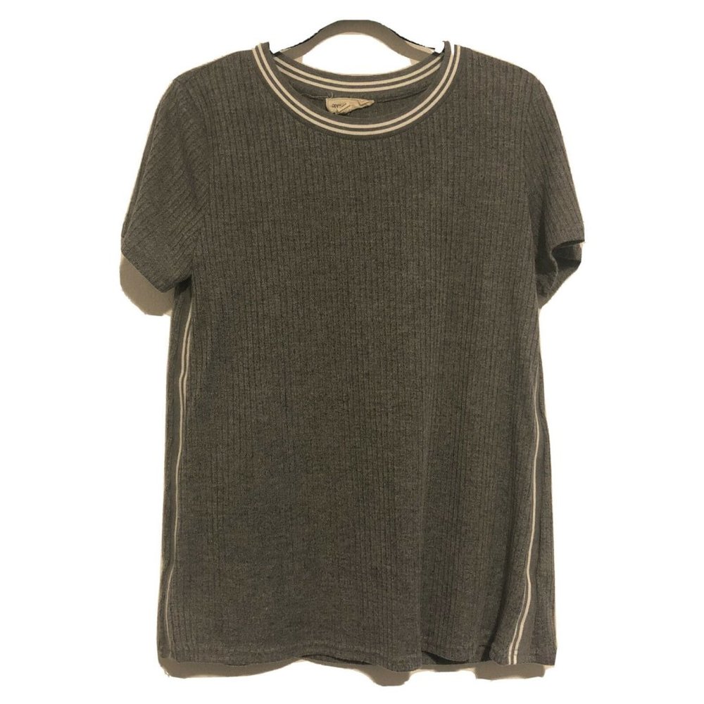 Coverstitched Gray With White Stripes Short Sleeved Sweater Shirt Women’s Small